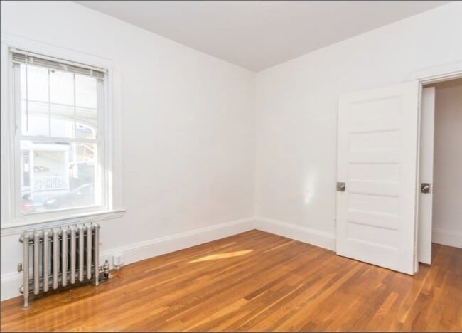 Building Photo - 37 Haskell St