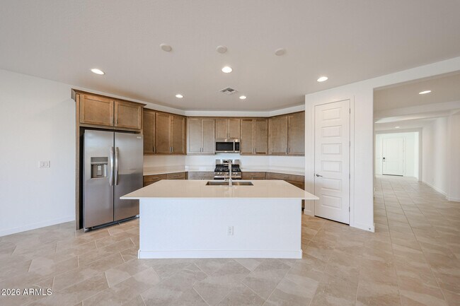 Building Photo - 7824 W Tether Trl