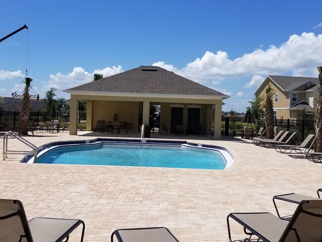 Building Photo - 3BD/2.5BA Town Home in Sawgrass Landing In...