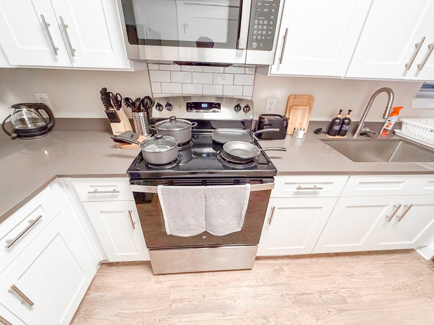 Building Photo - 1450 N Hwy 360