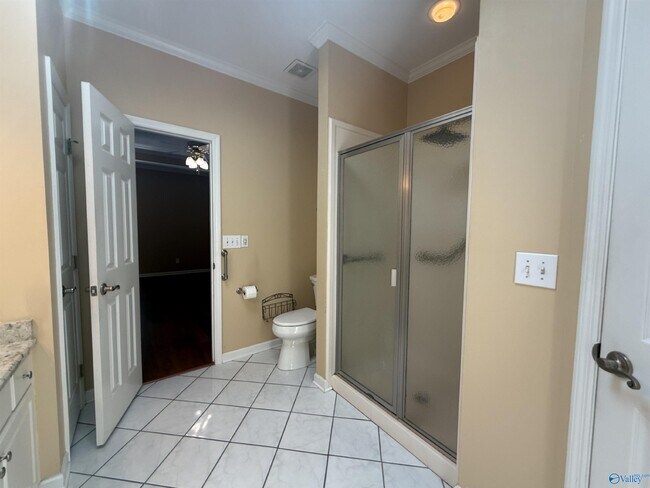 Building Photo - 134 Canterbury Dr