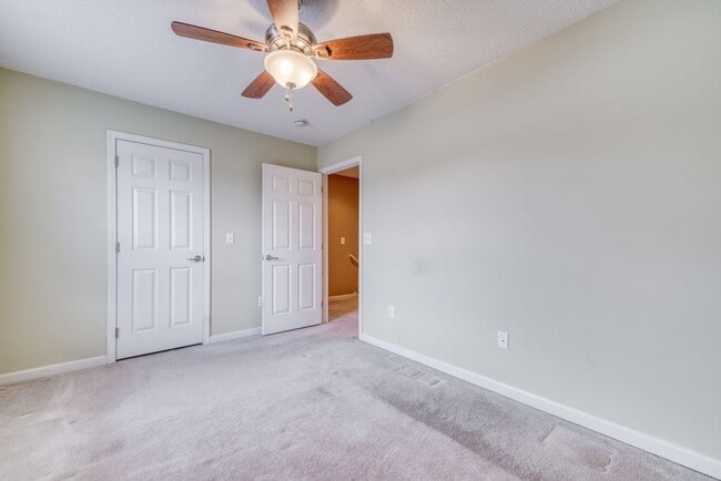 Building Photo - 147 Old State Rte 34