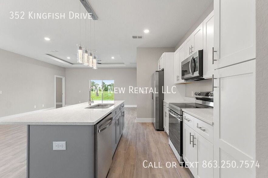 Building Photo - 352 Kingfish Dr