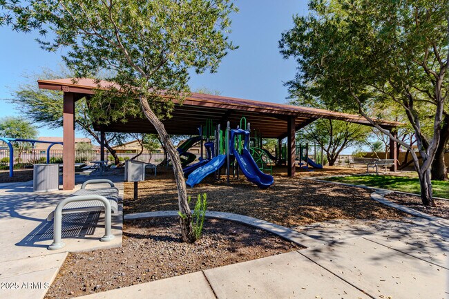 Building Photo - 17478 W Paraiso Ln