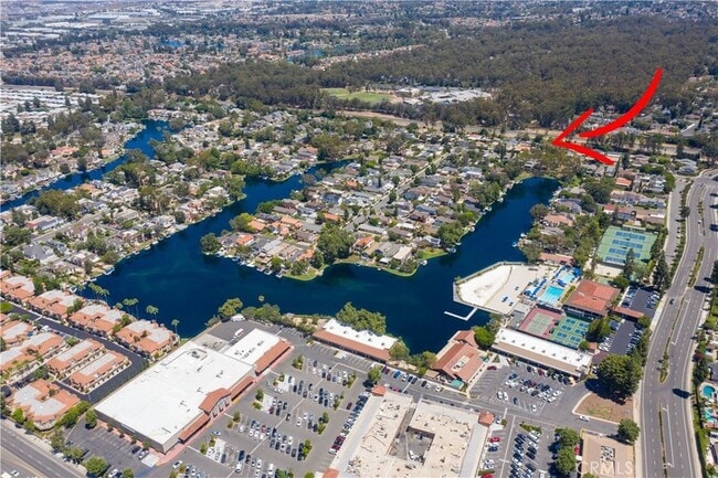 Building Photo - 24585 Overlake