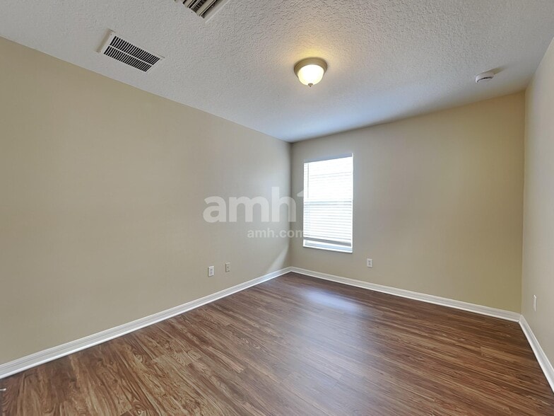 Building Photo - 12012 Citrus Leaf Dr