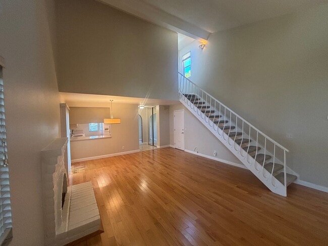 Building Photo - Updated 3 bedroom 2 bathroom Detached Townhome in Rincon Valley's Brush Creek Villas with A/C