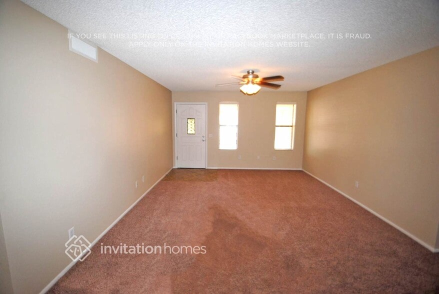 Building Photo - 9214 W Cortez Ave