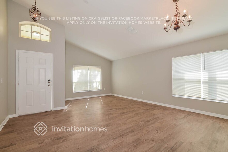 Building Photo - 1112 Sophia Blvd