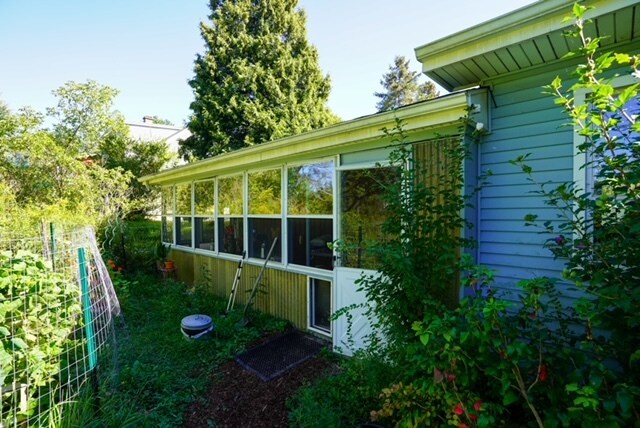 Building Photo - 150 Honness Ln