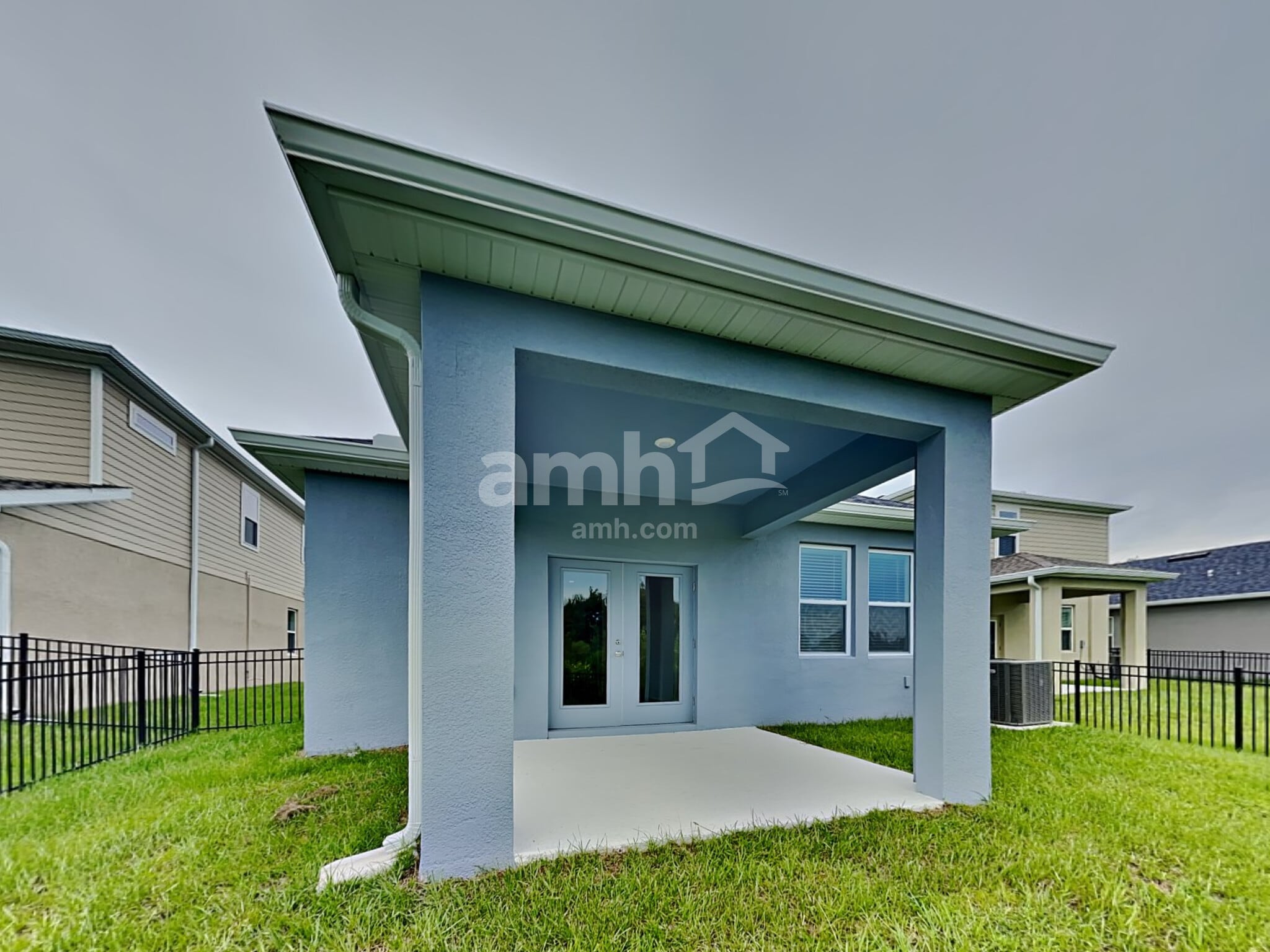 Building Photo - 1130 Walden Pond Dr