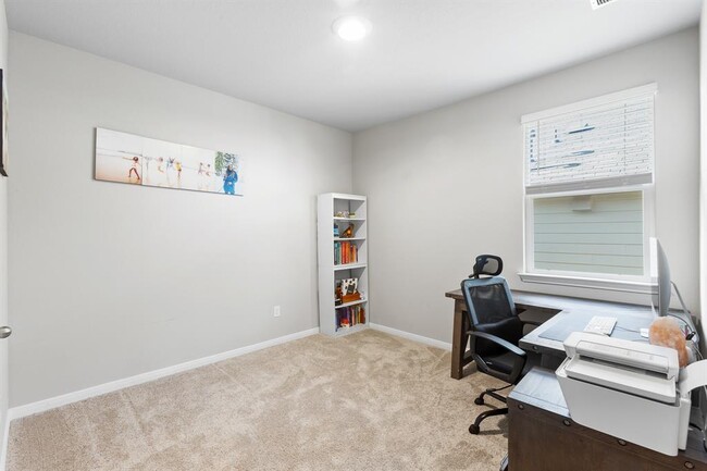 Building Photo - 199 Frostweed Dr