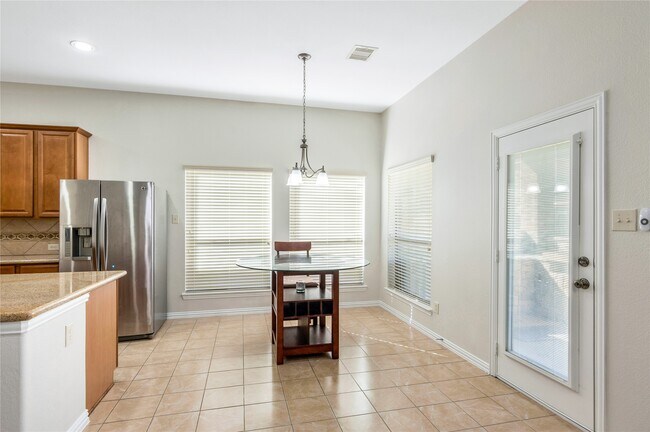 Building Photo - 24322 Bella Florence Dr