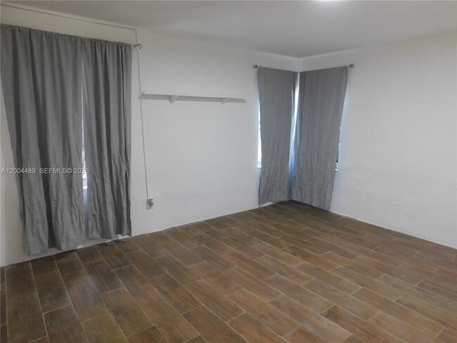 Building Photo - 10945 NW 19th Ave