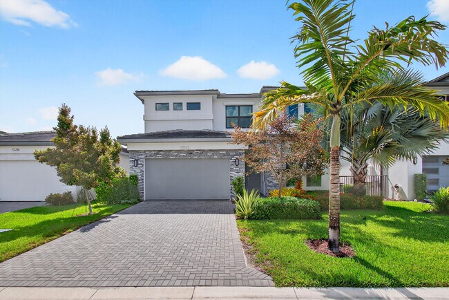 Building Photo - 17222 Blue Bayou Dr