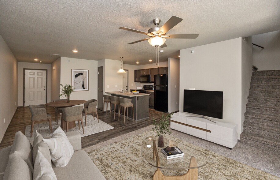 Building Photo - Destination 141