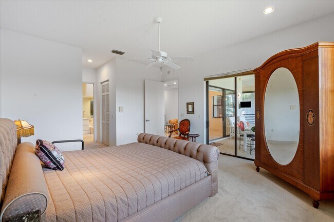 Building Photo - 16837 Isle of Palms Dr