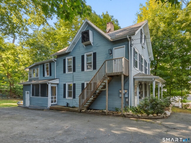 Building Photo - 115 Wilton Rd