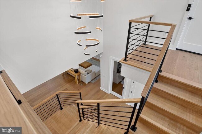 Building Photo - 1218 Karig Pl