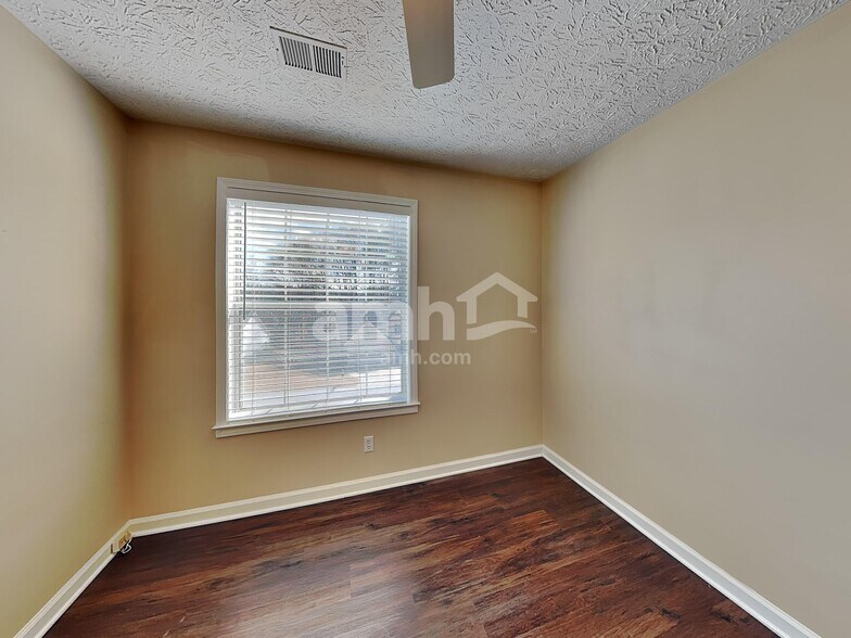 Building Photo - 2586 Marleigh Farm Rd NW