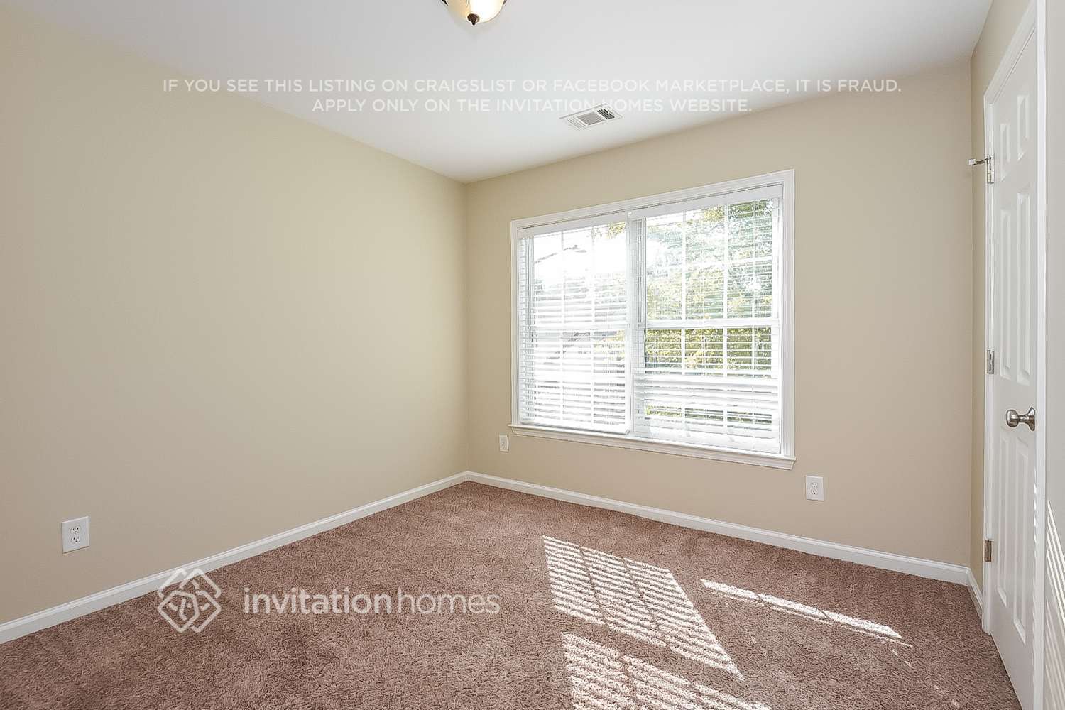 Building Photo - 543 Watercress Dr