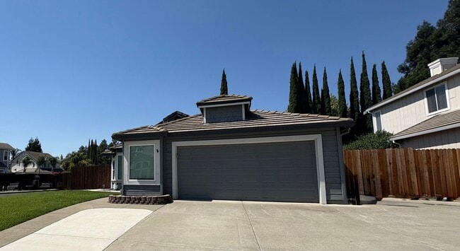 Primary Photo - Charming single story on quite corner lot