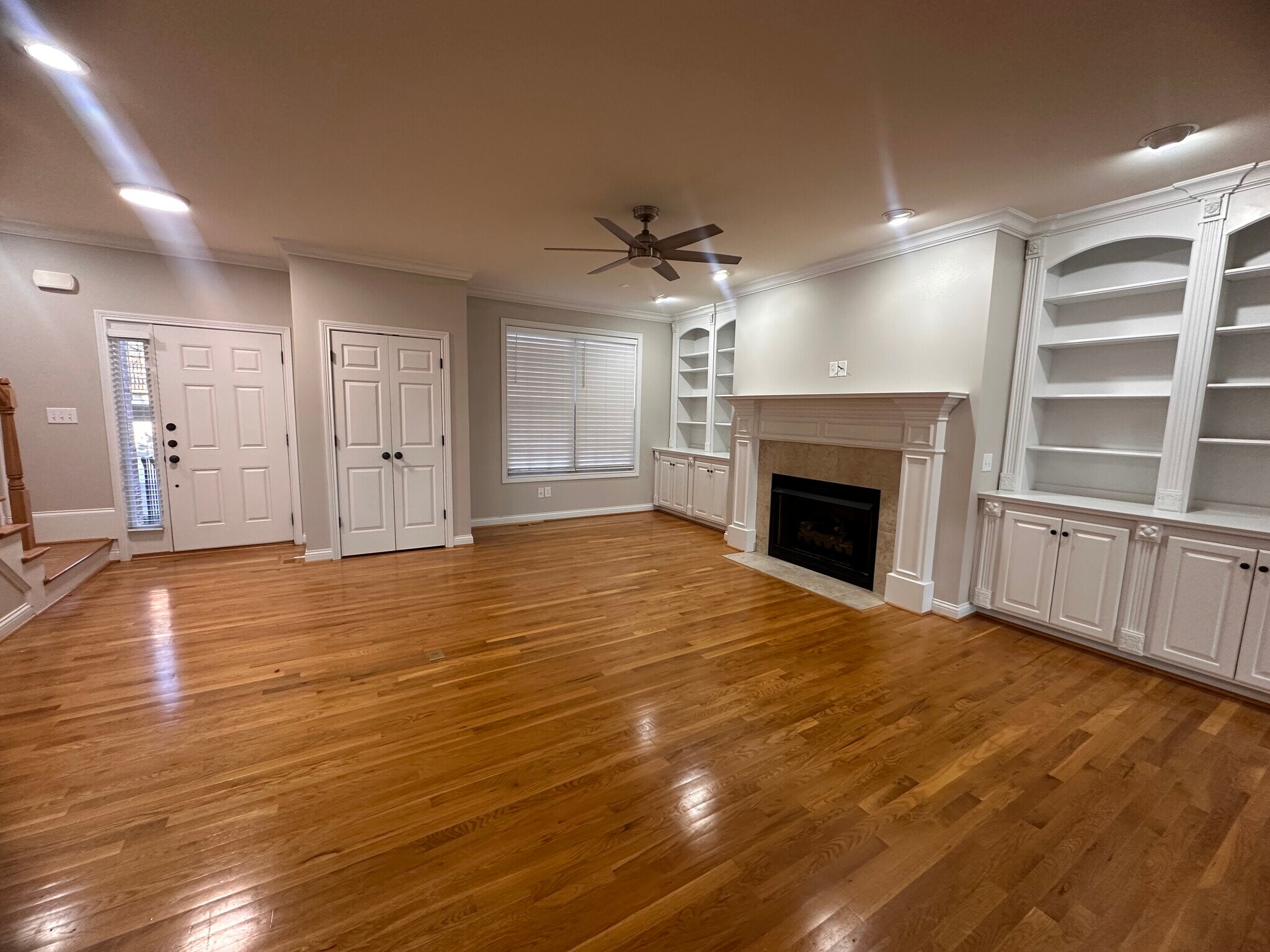 Building Photo - 3317 Beaumont Centre Cir