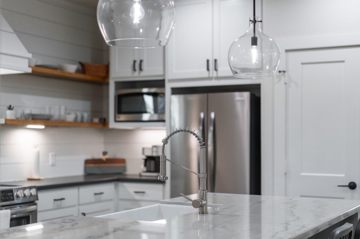 Building Photo - 8300 Lone Star Rd