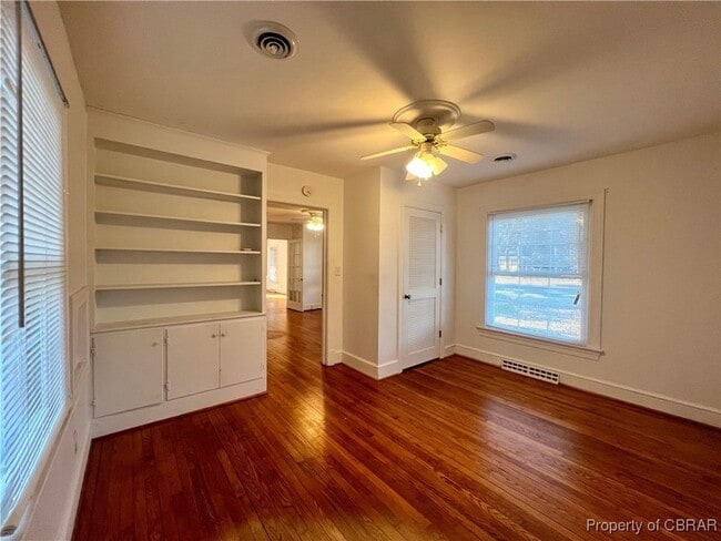 Building Photo - 645 Rappahannock Dr