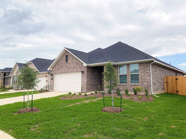 Building Photo - 31302 Whitfield Ct