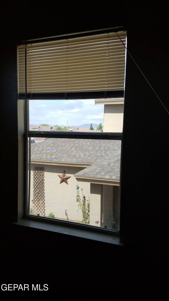 Building Photo - 12912 Alfredo Apodaca Dr