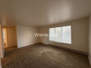 Building Photo - Charming 2 Bedroom • 1 Bath Home in Shadle