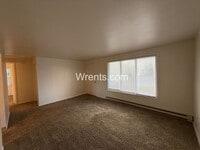 Building Photo - Charming 2 Bedroom • 1 Bath Home in Shadle