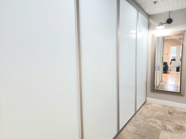 Building Photo - 2500 W Lake Mary Blvd