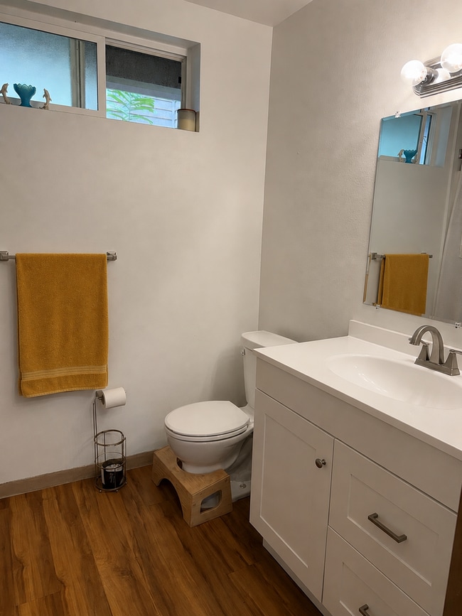 Building Photo - Central Maui - 3 bedroom, 2 bath condo, 5 min from hospital, Kaiser & gov't facilities