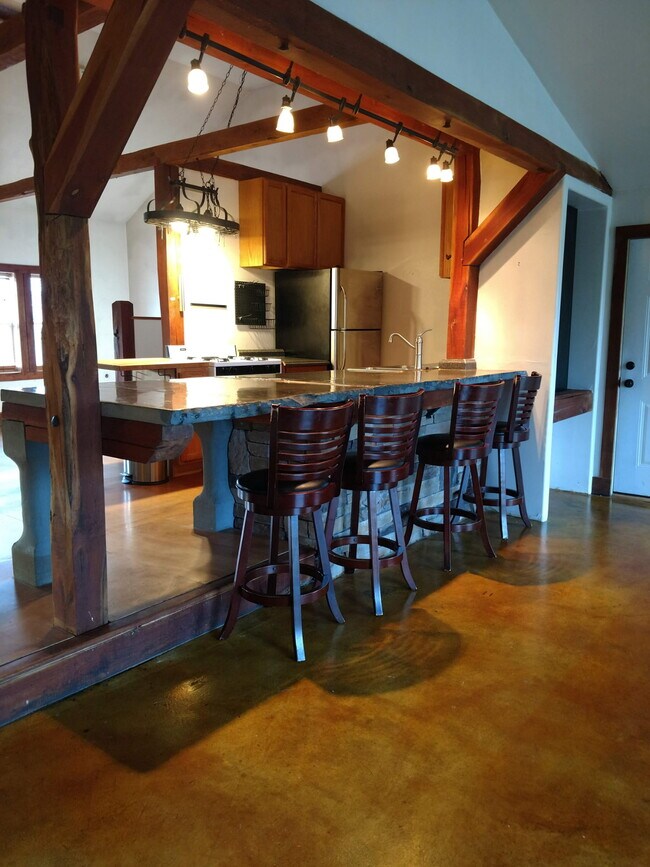 Building Photo - 266 Harford Rd