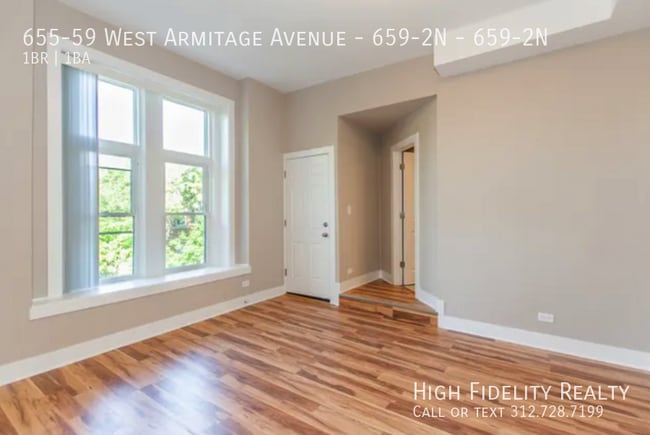 Building Photo - 655 W Armitage Ave