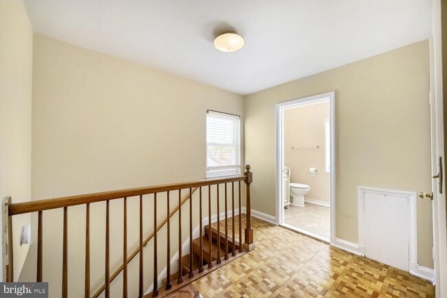 Building Photo - 6609 Fairdel Ave