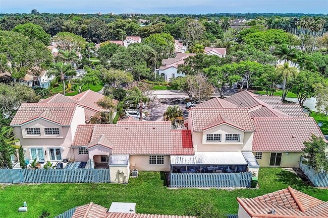 Building Photo - 1439 Springside Dr