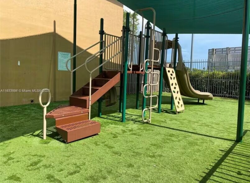 Playground - 6202 NW 116th Pl