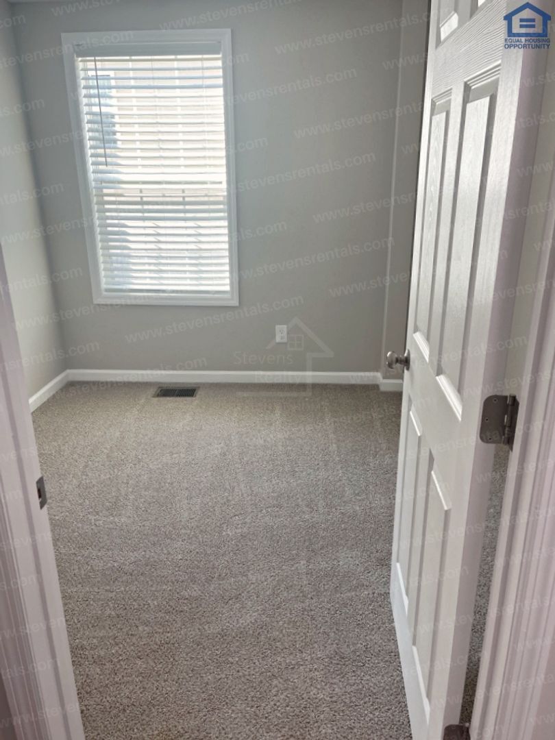 Building Photo - 107 Walker St