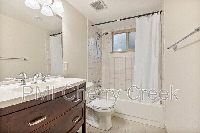 Building Photo - 2695 S Logan St