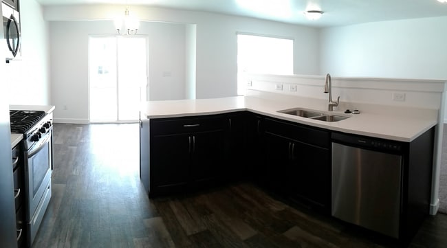 Building Photo - 444 S Fox Chase Ln