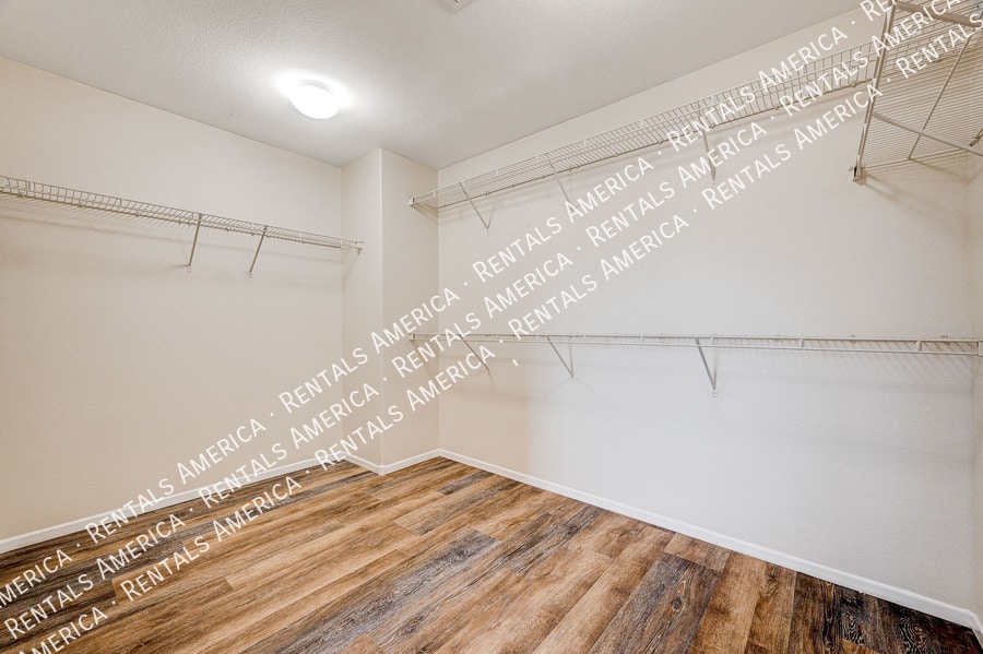 Building Photo - 3722 Tundra Swan St