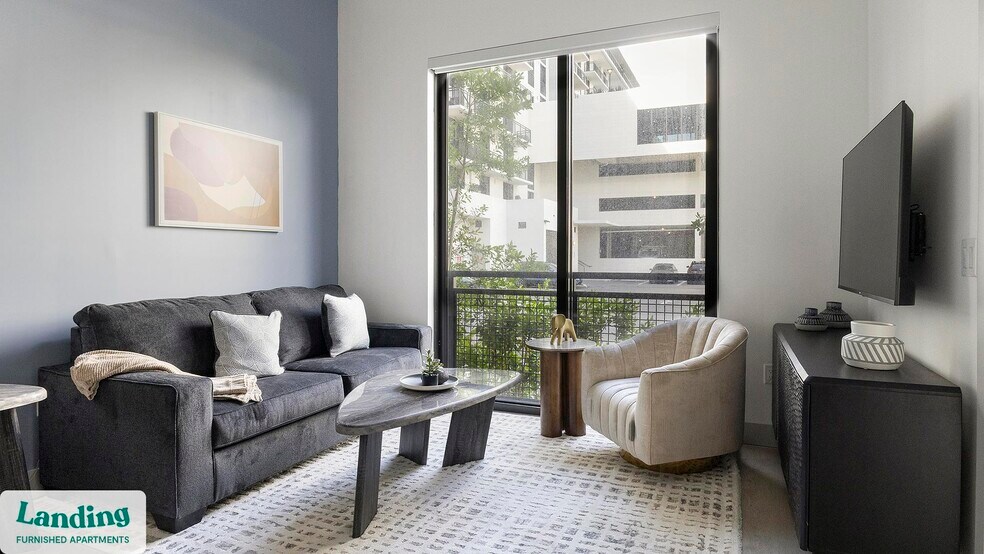 Primary Photo - 1155 NE 126th St