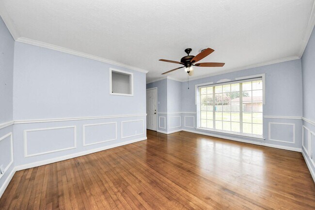 Building Photo - Charming and well-maintained home in the heart of Pasadena!