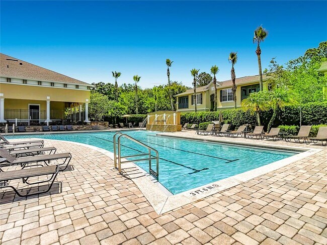 Building Photo - 10201 Courtney Palms Blvd