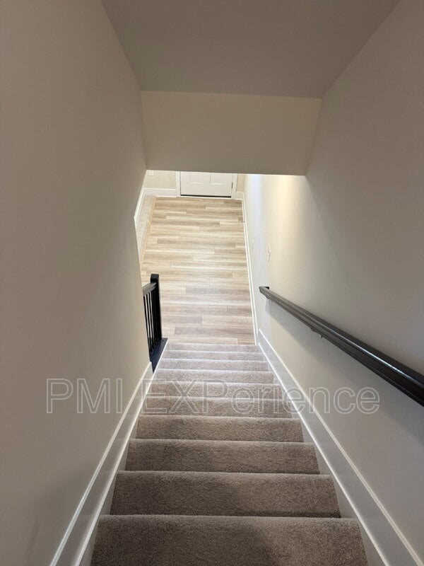 Building Photo - 10705 Millport St