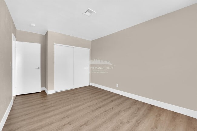 Building Photo - 6762 Carrera Dr