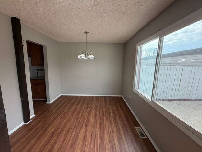 Building Photo - 1321 Court O